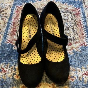 Faux suede black heels